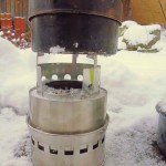 Der Holzgas-Kocher mit Stahl-Topf